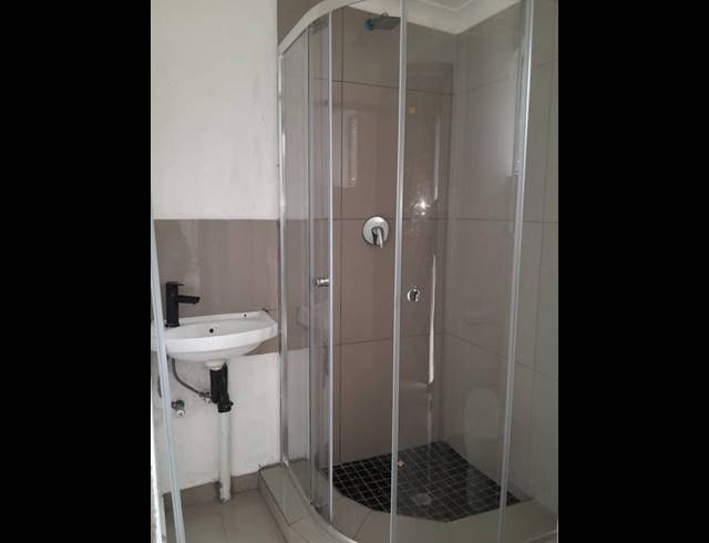 0 BEDROOM PROPERTY TO RENT IN ROODEPOORT CENTRAL